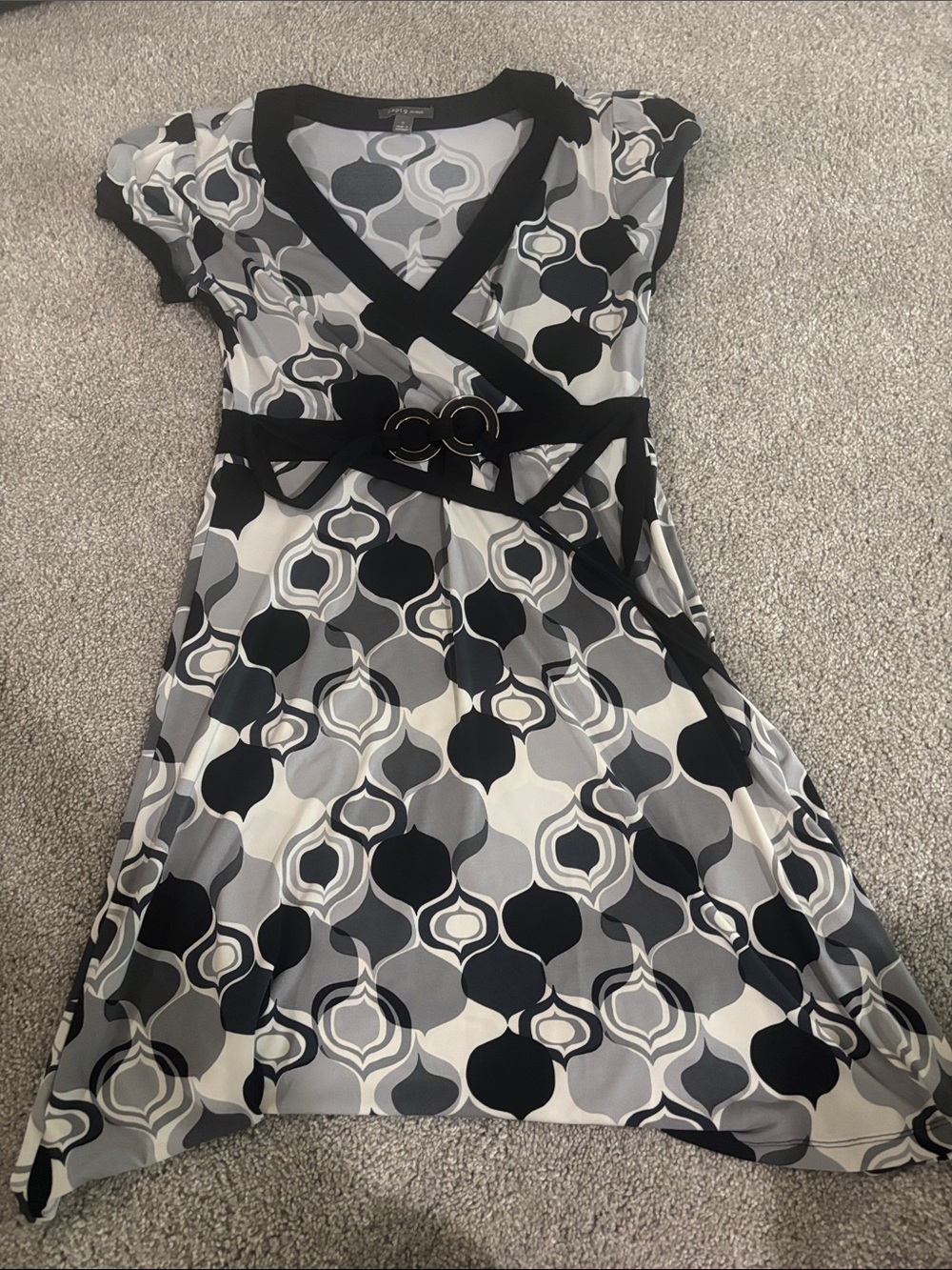 Apt. 9 Black and Gray Geometric Faux-Wrap Mini Dress